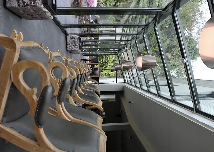 Otel Landgoed Groot Warnsborn 4*